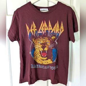 Daydreamer Def Leppard Concert  Tee Burgundy Size M 100%Cotton